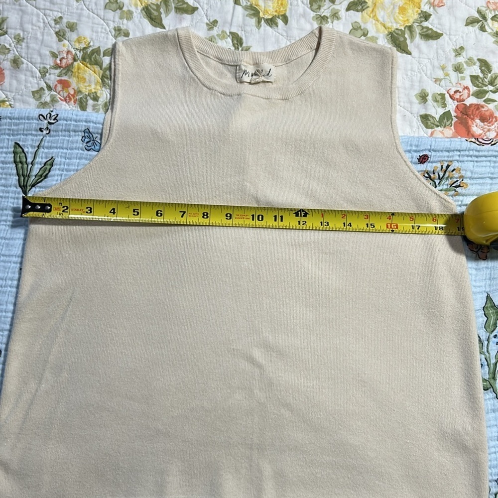 Marled Cream Sleeveless Women's Top - Picture 8 of 10